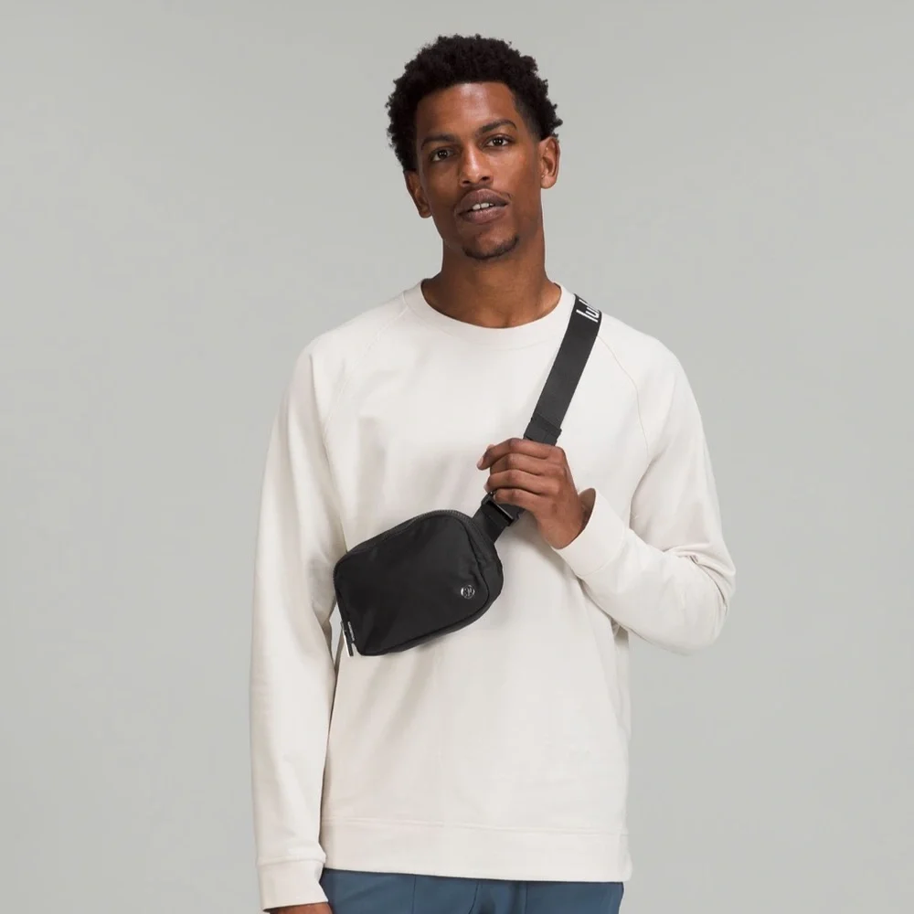 NWT * Lululemon Black & White Graphic Everywhere Belt Bag
